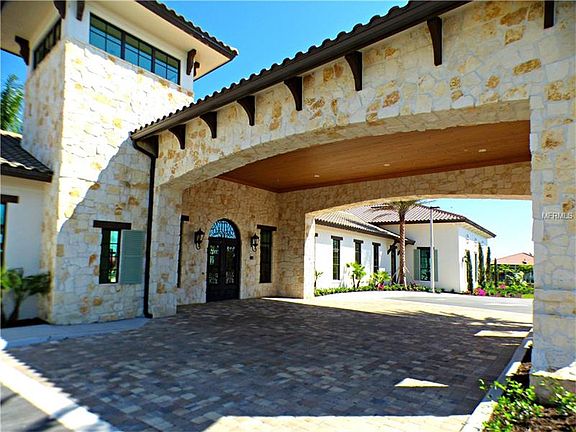 5th image of 175 Toscavilla Blvd