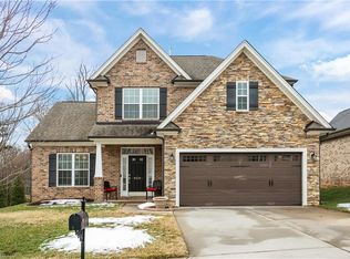 6447 Rains Davis Dr, Kernersville, NC 27284