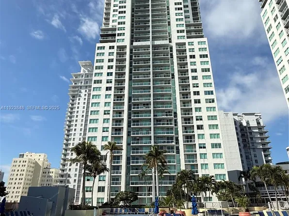 253 NE 2nd St APT 908, Miami, FL 33132