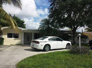 1331 NW 87th Way, Pembroke Pines, FL 33024