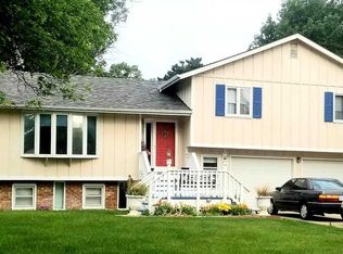 1457 N Ranch Rd, McPherson, KS 67460