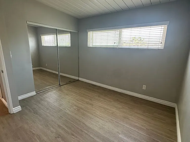 4533 Contour Blvd. — Photo 46
