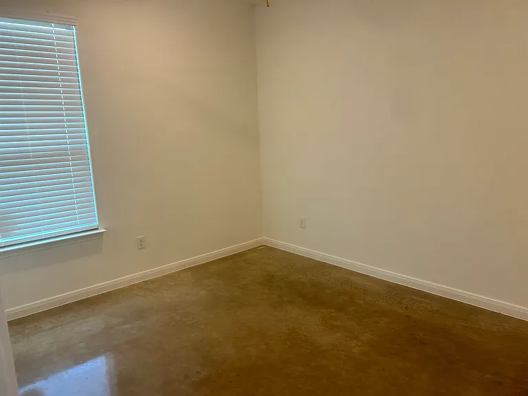 2918 Quail Ridge Ln #B — Photo 5