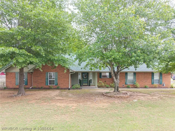 2439 Brookhaven Dr, Alma, AR 72921