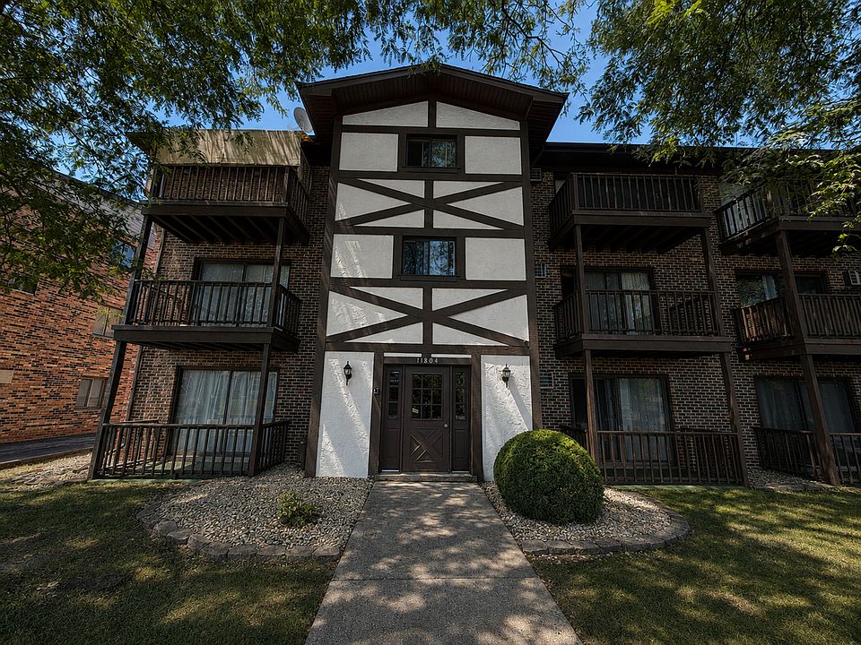 1st image of 11804 S Komensky Ave APT 202