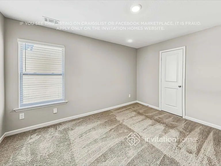 439 Vermeer Ct — Photo 17