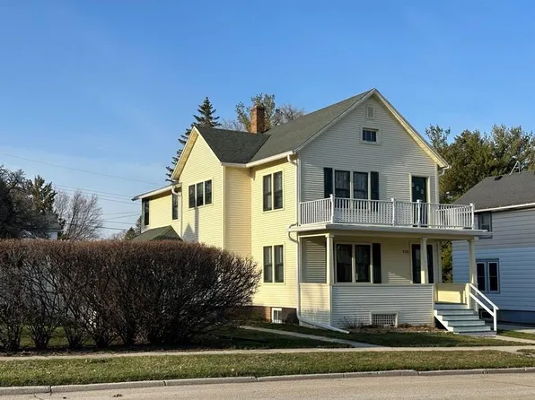 522 Jefferson STREET, Sheboygan Falls, WI 53085