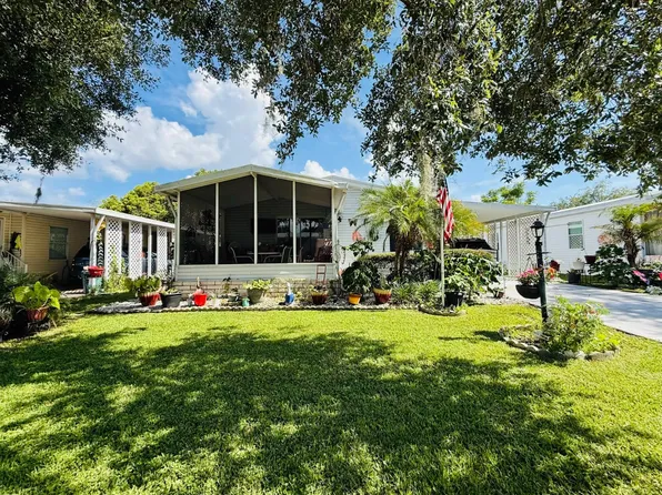 3405 Whistle Stop Ln, Valrico, FL 33594