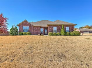 2109 Quinlan Ave, Lowell, AR 72745