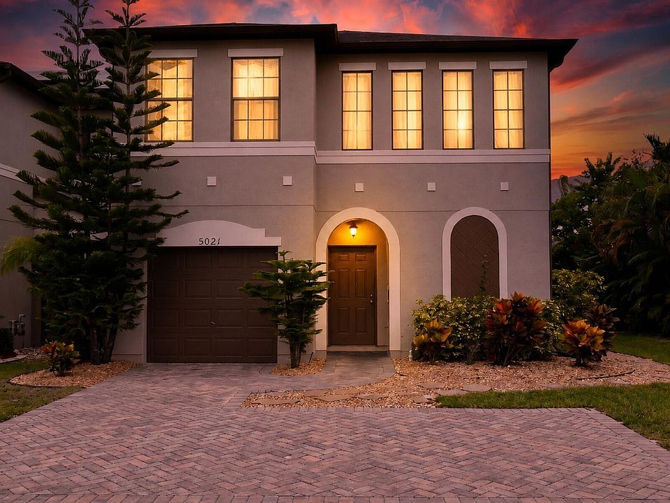 1st image of 5021 NW Coventry Circle