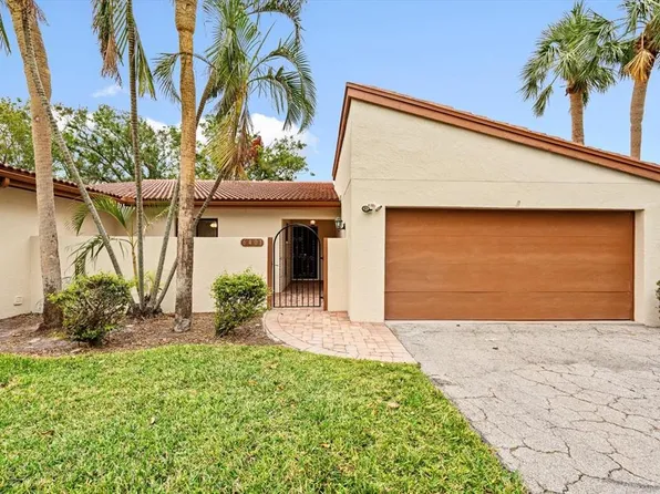 6401 Pelican Dr #80A, Bradenton, FL 34210