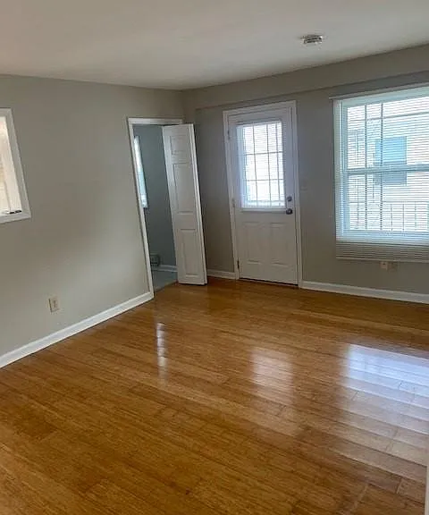 6 Key Ave #A — Photo 4