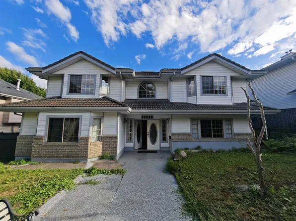 16328 96th Ave, Surrey, BC V4N 2C1
