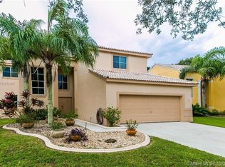 1062 Sequoia Ln, Weston, FL 33327