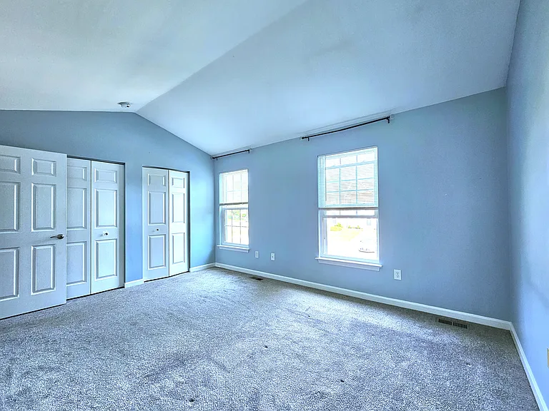 251 Hunters Run Ter — Photo 16