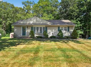 86 Westwood Dr, Newburgh, NY 12550