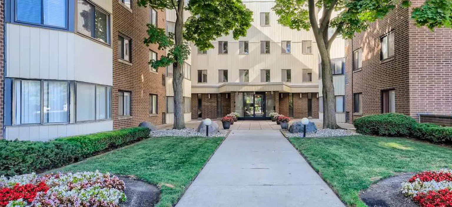 2 bed, 1200 sqft, $1,500 — Photo 1