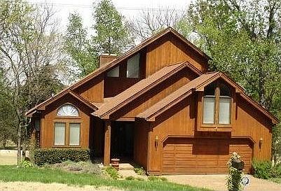 1st image of 2532 Somerset Dr