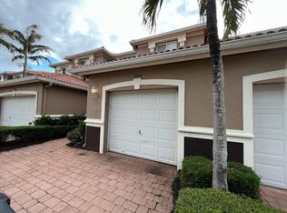 9634 Roundstone Cir, Fort Myers, FL 33967