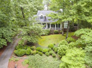 1622 Strawberry Ln, Johnson City, TN 37604