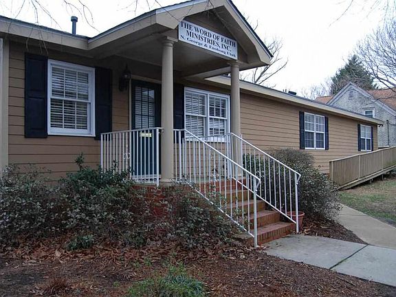 2nd image of 206 S Jefferson Ave