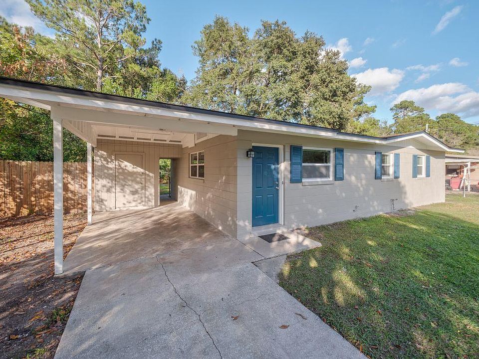 1st image of 7943 Guerad Dr N