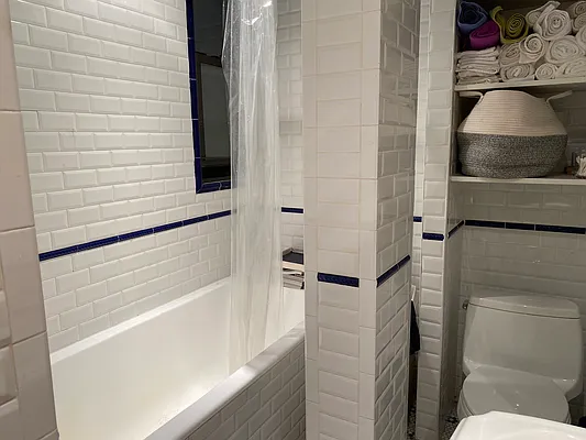 Rented by Corcoran | media 31