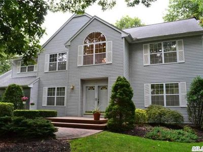 36 Gateway Ln, Manorville, NY, 11949