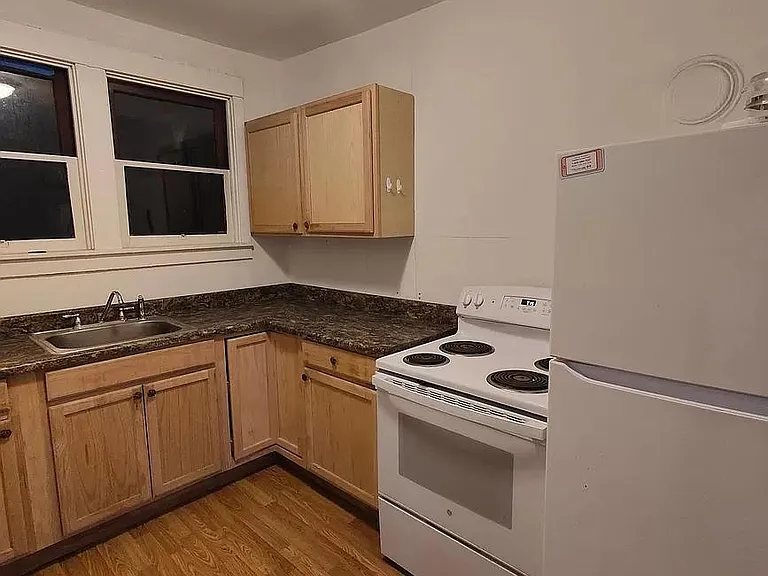 874 Kenneth Ave #2 — Photo 8