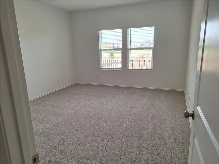 18001 Prairie Falcon Way — Photo 14