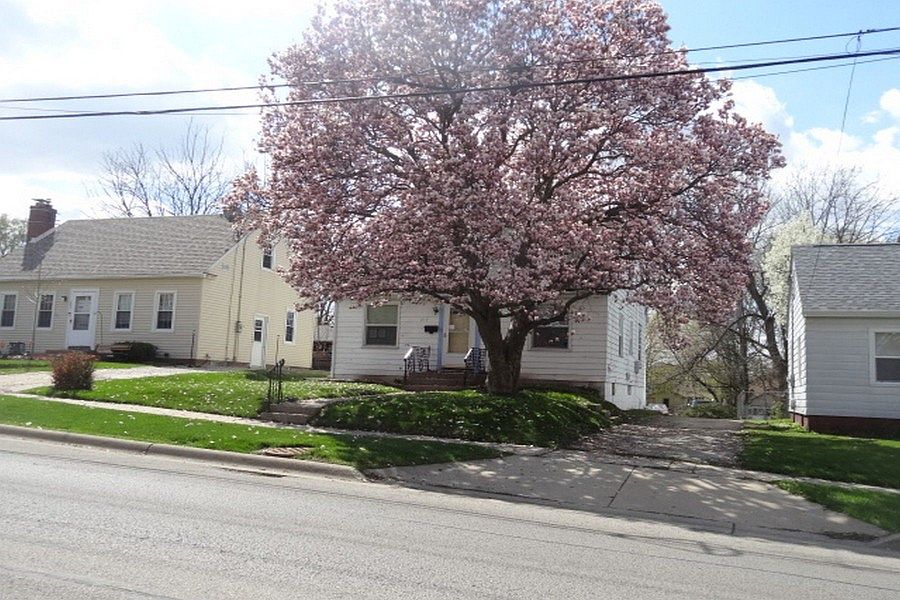 819 20th St, Rockford, IL 61104 Zillow