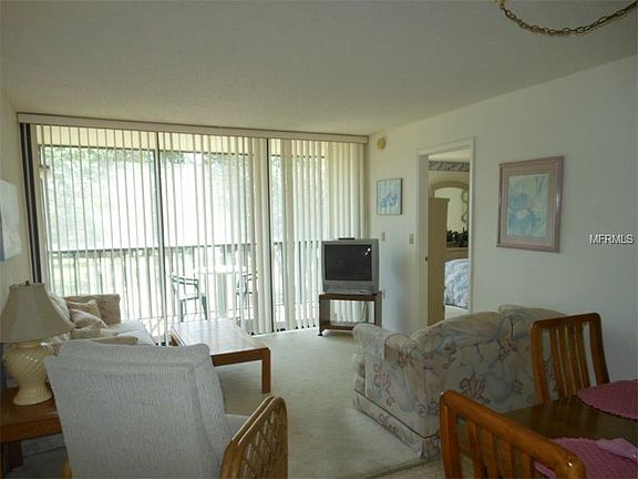 3rd image of 800 Cove Cay Dr Unit 3G