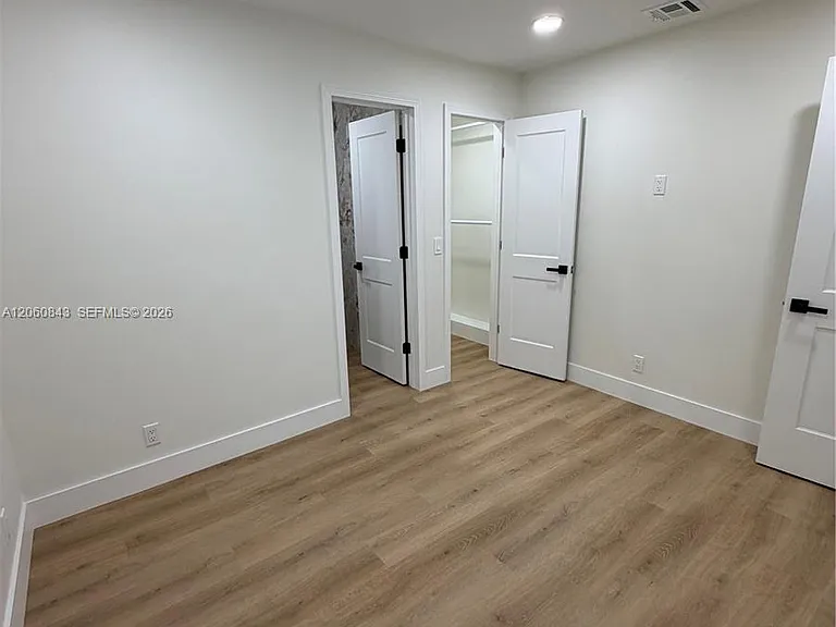 708 SW 7th Ave #1 — Photo 10
