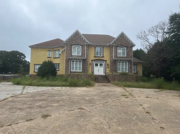 1081 Humphries Rd NW, Conyers, GA 30012
