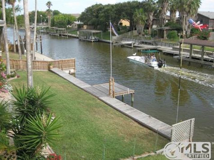 Canal and view of the dock