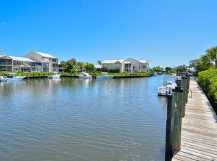 3901 SE Saint Lucie Blvd #B-13, Stuart, FL 34997