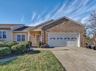 3377 Laurel Cir, Roanoke, VA 24018
