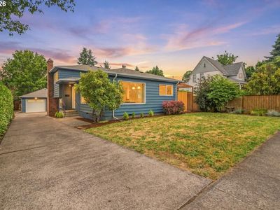 9005 N Central St, Portland, OR, 97203