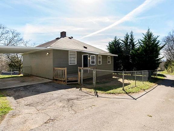 3rd image of 3341 Whitney St