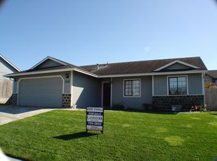 3137 Cheryl Ln, Fortuna, CA 95540