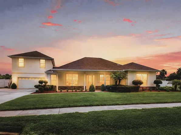 6402 Barcellona Rd, Land O Lakes, FL 34637