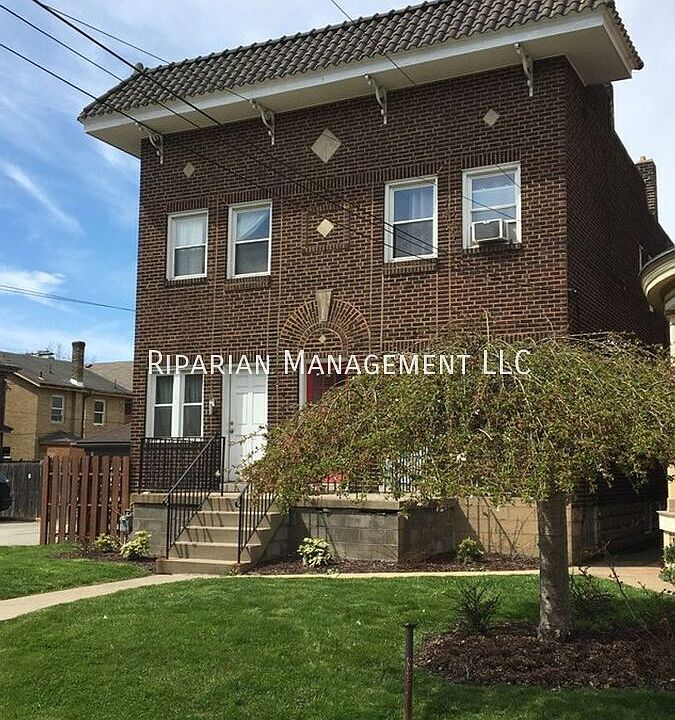 1st image of 246 S Millvale Ave Floor 1