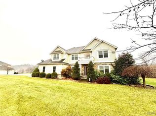 113 Crystal Ter, Mount Bethel, PA 18343