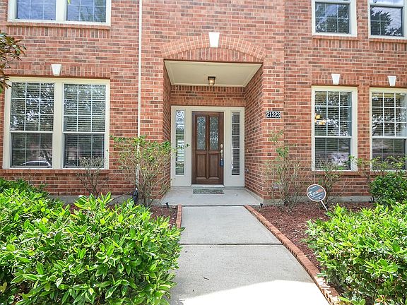 2nd image of 21323 Grand Hollow Ln