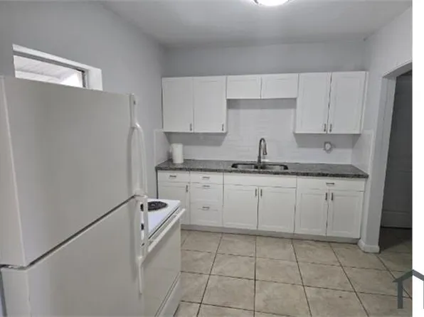 1570 NW 133rd St, Miami, FL 33167