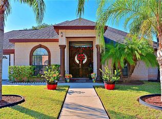 407 Silverado Dr W, Palmview, TX 78572