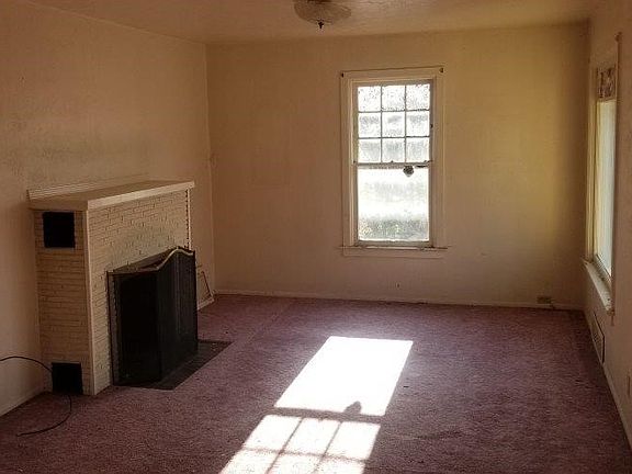 4th image of 309 Antwine Ave S