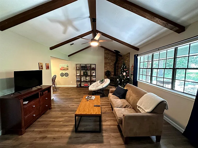 12289 Thompson Rd — Photo 3