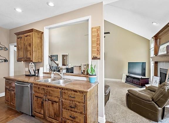 4th image of 23514 S Lucille Ln