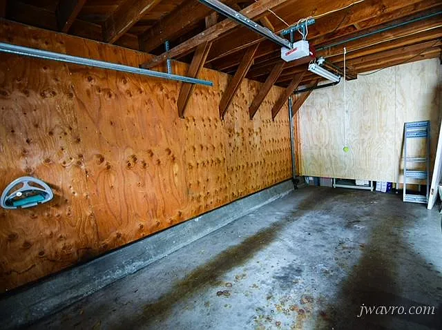 1663 Filbert St — Photo 16